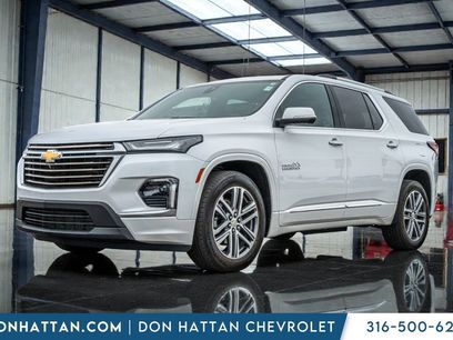 Used 2023 Chevrolet Traverse High Country