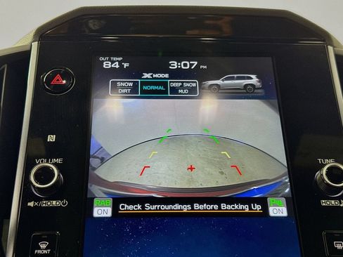 Used 2025 Subaru Forester Limited w/ Popular Package #2 AWD/4WD image 17
