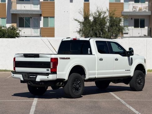 Used 2020 Ford F350 Platinum w/ Tremor Off-Road Package AWD/4WD image 3
