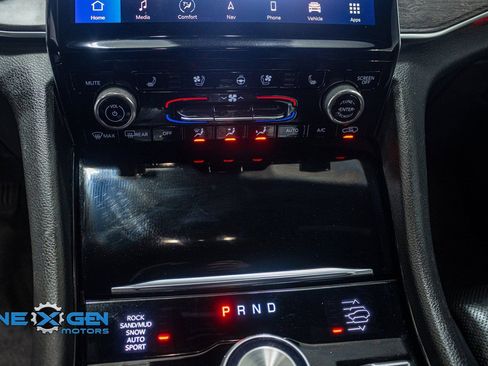 Used 2021 Jeep Grand Cherokee L Overland w/ Luxury Tech Group IV image 20