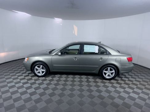 Used 2010 Hyundai Sonata GLS image 6