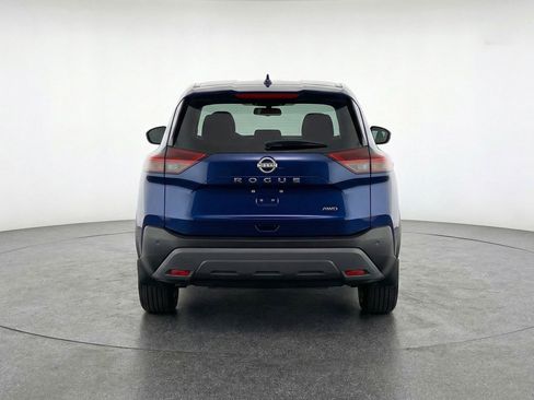 Used 2025 Nissan Rogue SV image 7