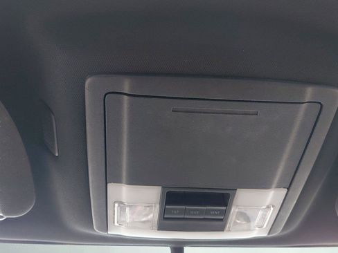 Used 2016 Lincoln Navigator L Select AWD/4WD image 33