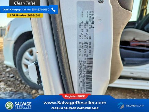 Used 2016 Dodge Grand Caravan SE w/ Quick Order Package 29E SE FWD image 16