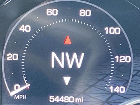 Used 2023 GMC Yukon XL Denali Ultimate image 12