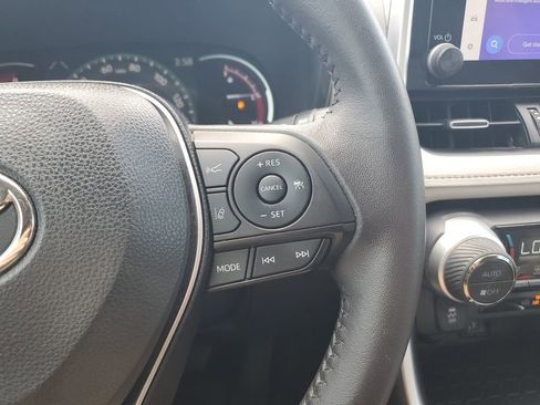 Certified 2023 Toyota RAV4 XLE Premium FWD image 21