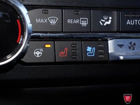 Used 2025 Ford F250 Lariat w/ Tremor Off-Road Package AWD/4WD image 53