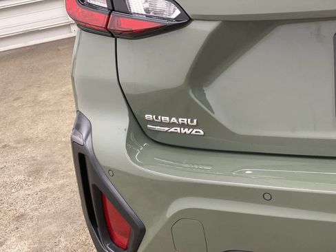 Used 2025 Subaru Crosstrek 2.5i Limited w/ Crosstrek Mirror Package image 10