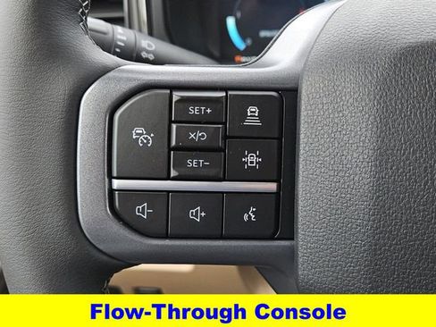 New 2026 Ford F350 Lariat w/ Lariat Premium Package AWD/4WD image 19