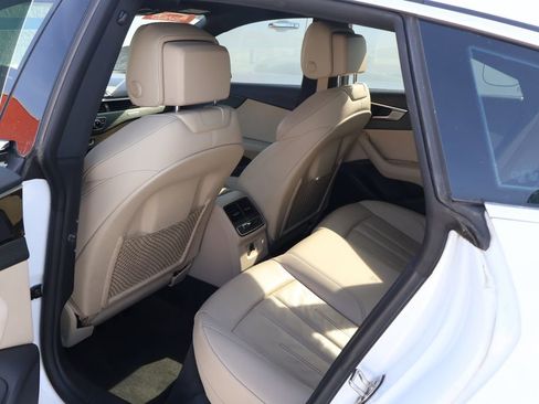 Used 2021 Audi A5 2.0T Premium image 31