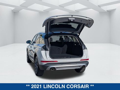 Used 2021 Lincoln Corsair Reserve image 13