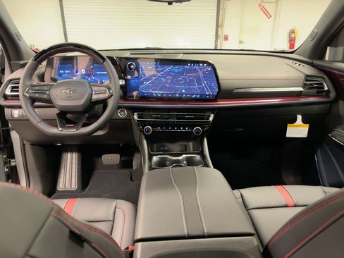 New 2026 Chevrolet Traverse RS image 15