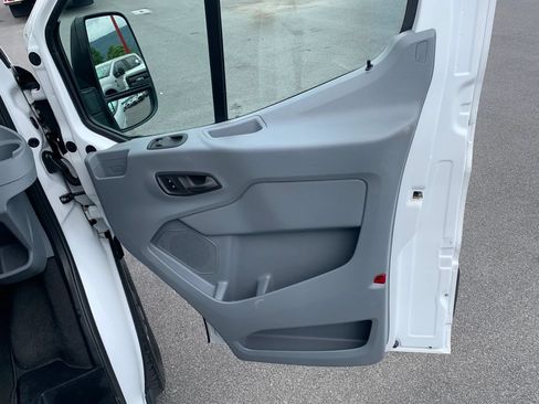 Used 2018 Ford Transit 350 XL RWD image 20
