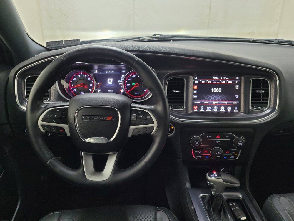 Used 2015 Dodge Charger SXT w/ AWD Plus Group image 22