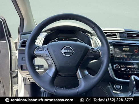 Certified 2024 Nissan Murano SV FWD image 38