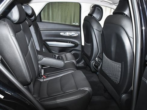 Used 2025 Genesis GV70 2.5T w/ Select Package image 53