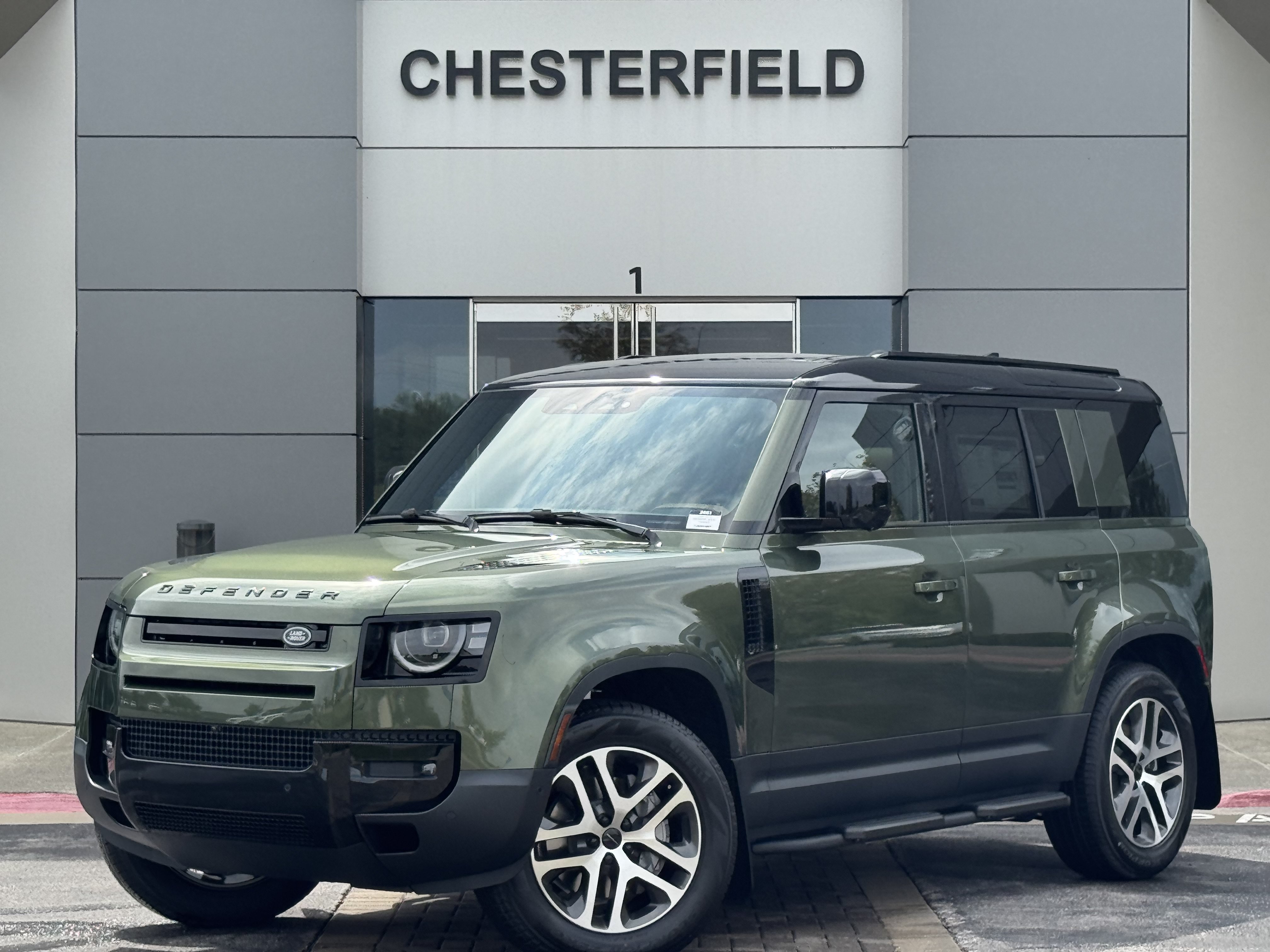 New 2026 Land Rover Defender 110 S AWD/4WD image 1