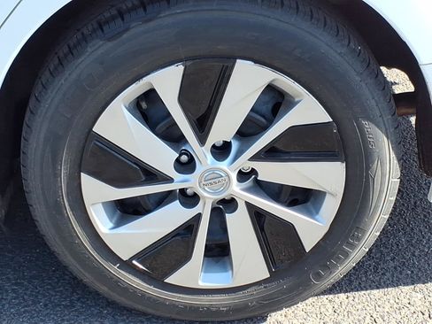 Used 2020 Nissan Altima 2.5 S FWD image 9
