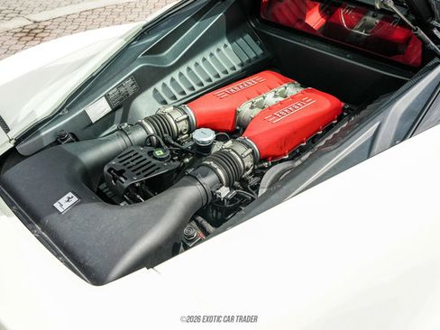 Used 2012 Ferrari 458 Italia Coupe RWD image 16