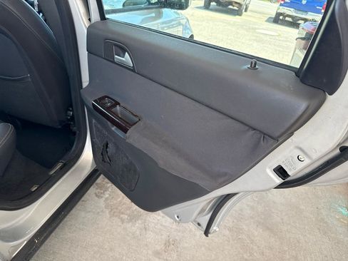 Used 2007 Volvo S40 2.4i FWD image 12