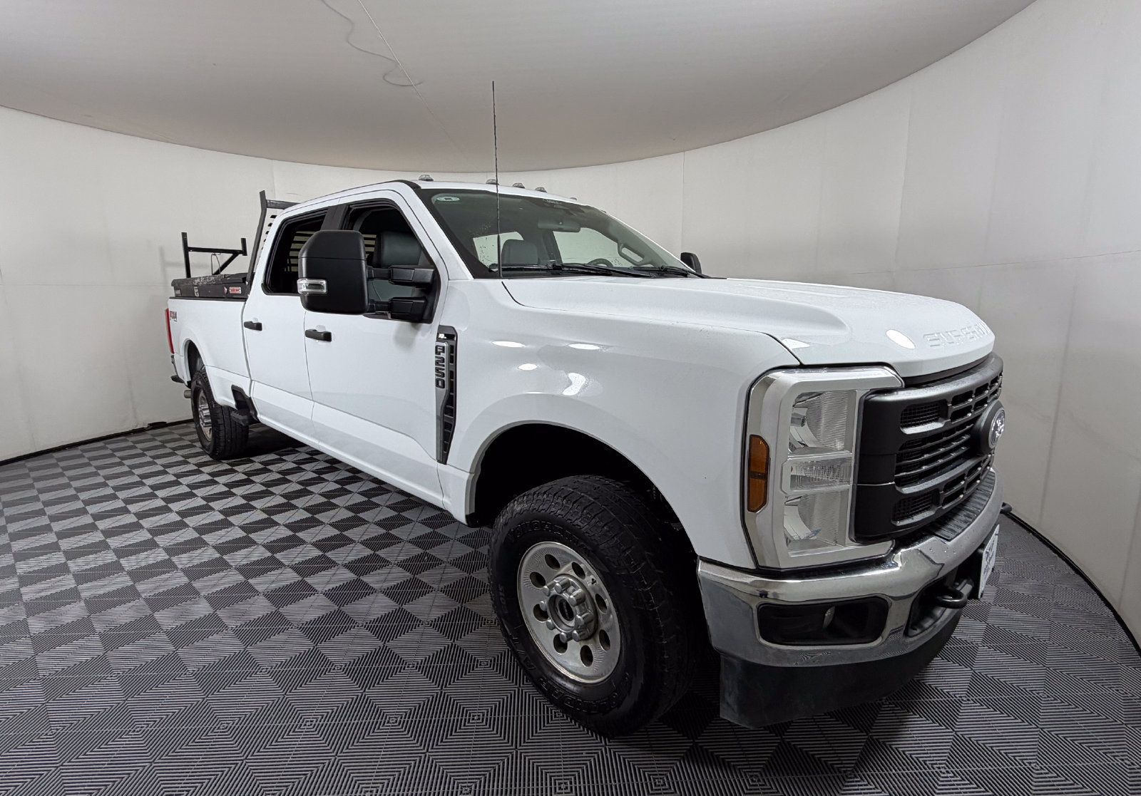 Used 2024 Ford F250 XL w/ FX4 Off-Road Package AWD/4WD image 1