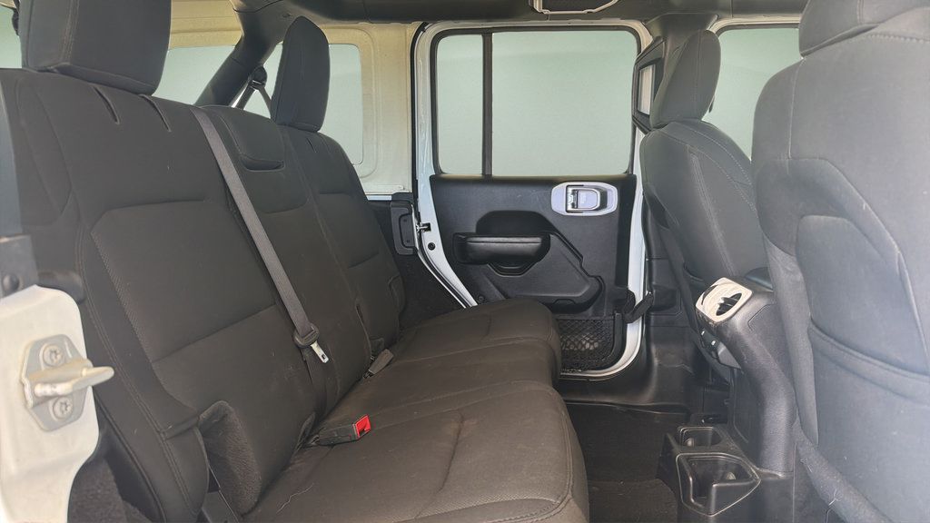 Used 2020 Jeep Wrangler Unlimited Sport S AWD/4WD image 15
