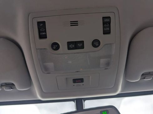 Used 2015 Lexus IS 200t image 28