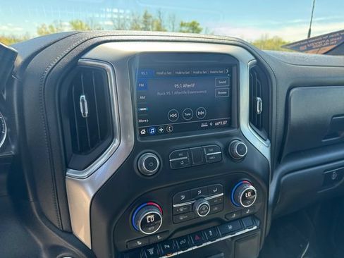 Used 2021 Chevrolet Silverado 2500 LT w/ All Star Edition AWD/4WD image 21