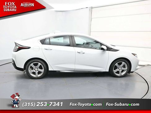 Used 2017 Chevrolet Volt LT w/ Comfort Package FWD image 16