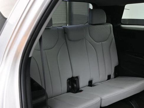 Used 2025 Hyundai Palisade SEL image 40