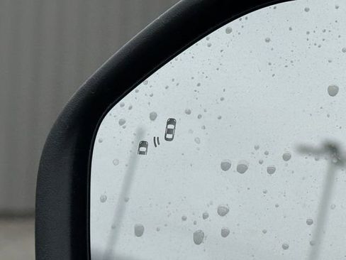 New 2026 Ford Explorer Active w/ Active Comfort Package image 11