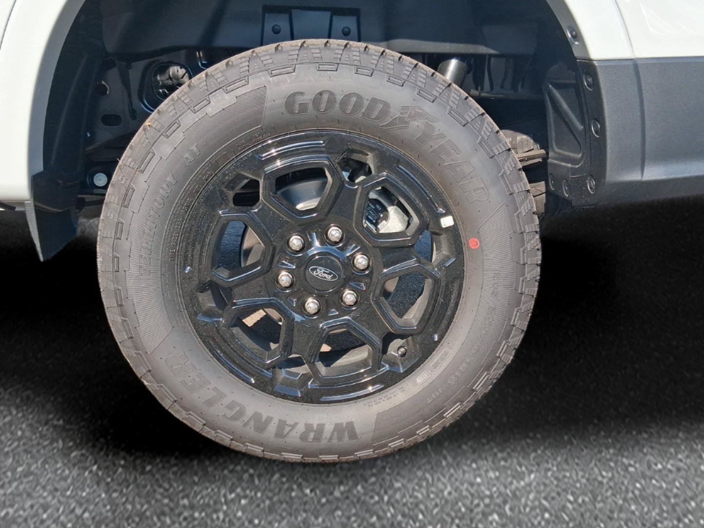 New 2026 Ford Ranger XLT w/ Equipment Group 301A High AWD/4WD image 8