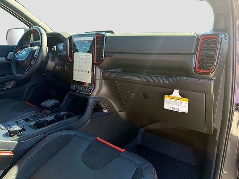 New 2025 Ford Ranger Raptor image 34