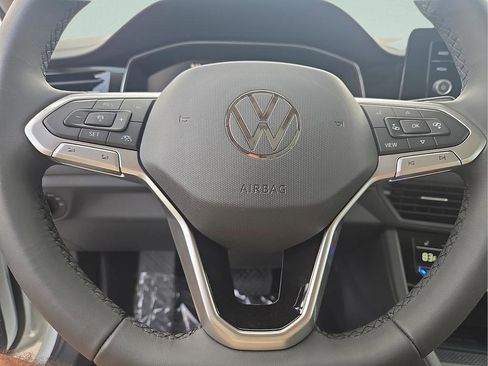 New 2026 Volkswagen Jetta SE image 25
