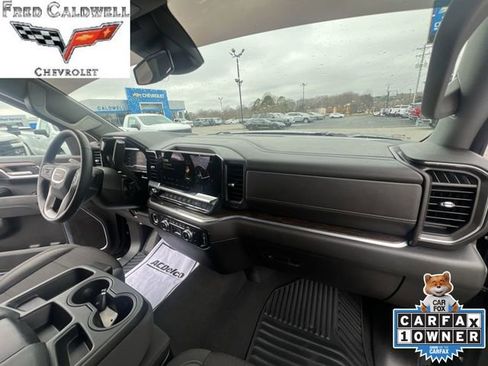 Used 2024 GMC Sierra 1500 Elevation image 28