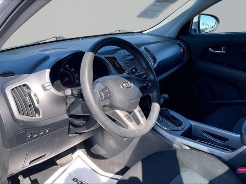 Used 2015 Kia Sportage LX FWD image 19