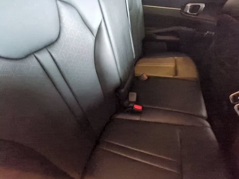 Used 2023 Kia Sorento S FWD image 24