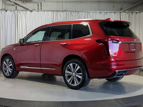 Used 2024 Cadillac XT6 Premium Luxury w/ Technology Package AWD/4WD image 8