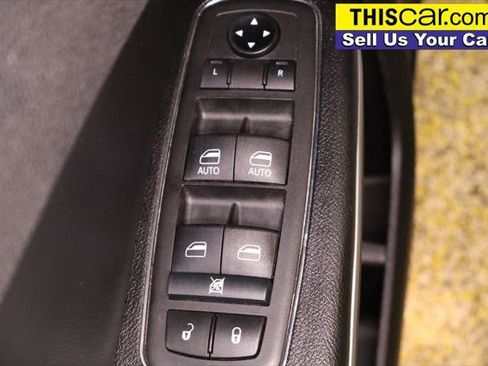 Used 2021 Dodge Charger SXT w/ Leather Interior Group RWD image 32