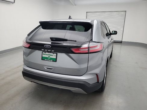 Used 2022 Ford Edge SEL AWD/4WD image 7