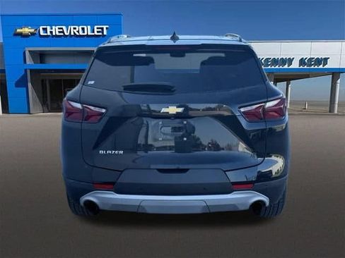 Used 2020 Chevrolet Blazer LT FWD image 9