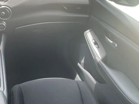 Used 2024 Nissan Sentra SV w/ All-Weather Package image 9