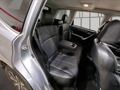 Used 2017 Subaru Forester 2.0XT Touring AWD/4WD image 27
