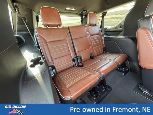 Used 2023 GMC Yukon Denali Ultimate AWD/4WD image 24