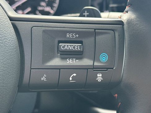 Used 2025 Nissan Pathfinder Rock Creek AWD/4WD image 40