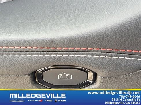 New 2024 Dodge Charger R/T Scat Pack w/ Plus Group image 28