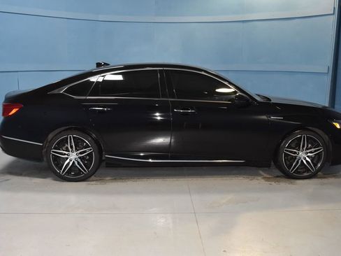 Used 2022 Honda Accord Touring image 24