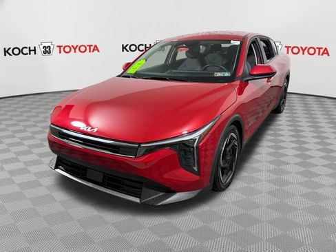 Used 2025 Kia K4 EX FWD image 3