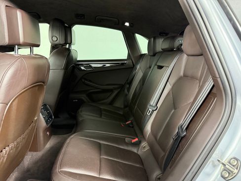 Used 2015 Porsche Macan S image 15