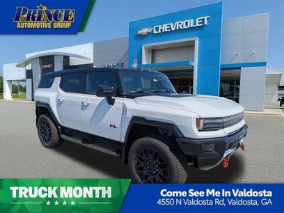 New 2026 GMC Hummer EV 2X w/ LPO, Sport Package